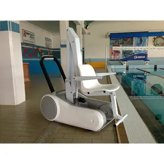 Poollift R36 | Bassänglift Mobil patientlyft för simhallar