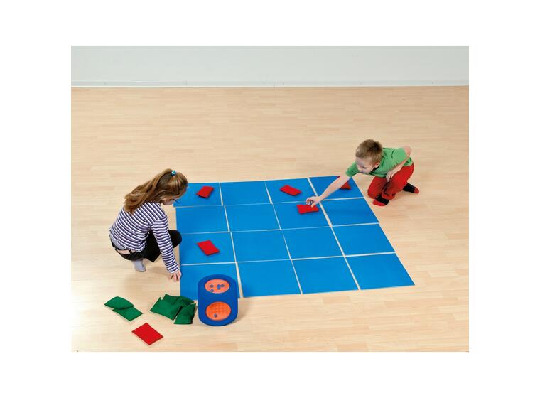 Matematiktärning i EVA skum 21 x 21 cm 6 st fönster med 16 st hål i varje 