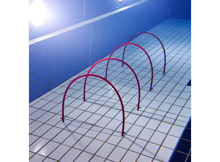 Sim- och dykring Stand Up Hoop 4 st Halvring som står på botten 