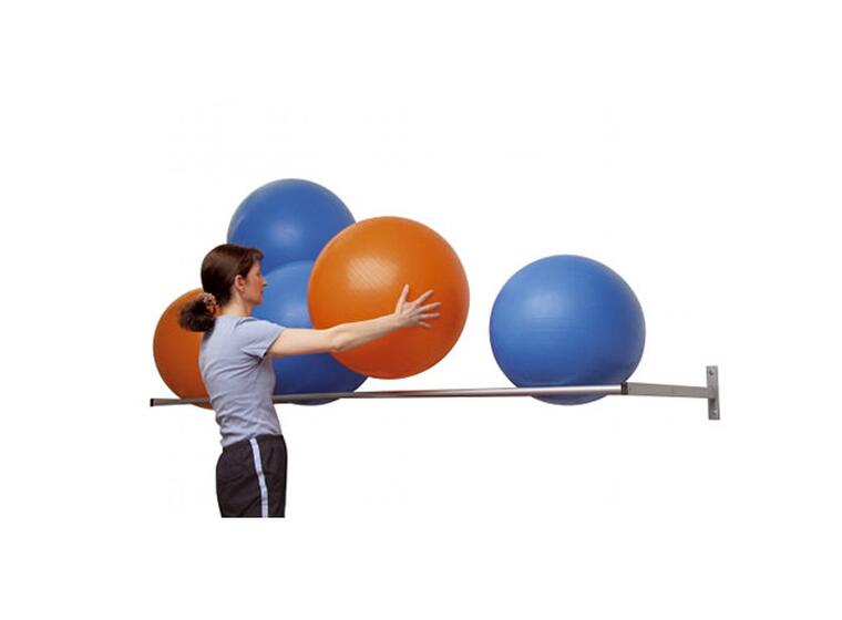 Väggstativ för pilatesbollar 240 cm långt och 75 cm djupt 