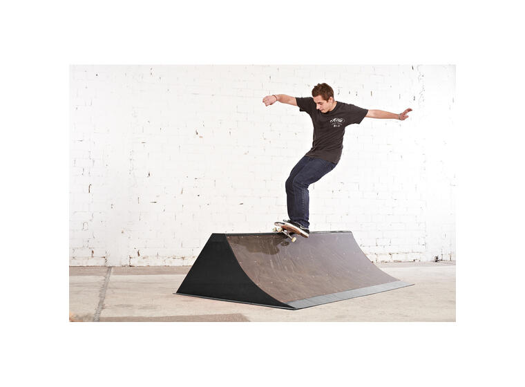 Skateramp Jersey Barrier 240x130x55 cm 