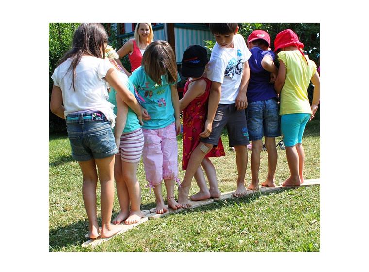 Teambuildingpaket nr 2 | 28 aktiviteter Samarbetslekar och teambuilding