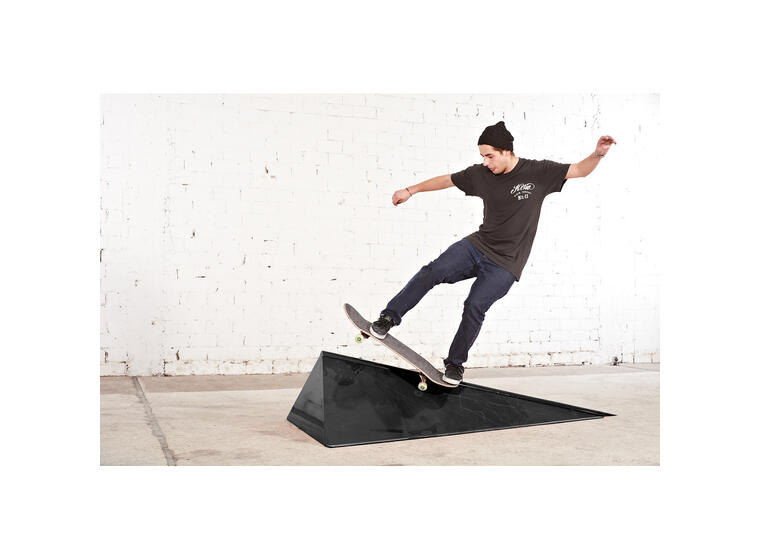 Skateramp Pole Bank 200x70x70 cm 