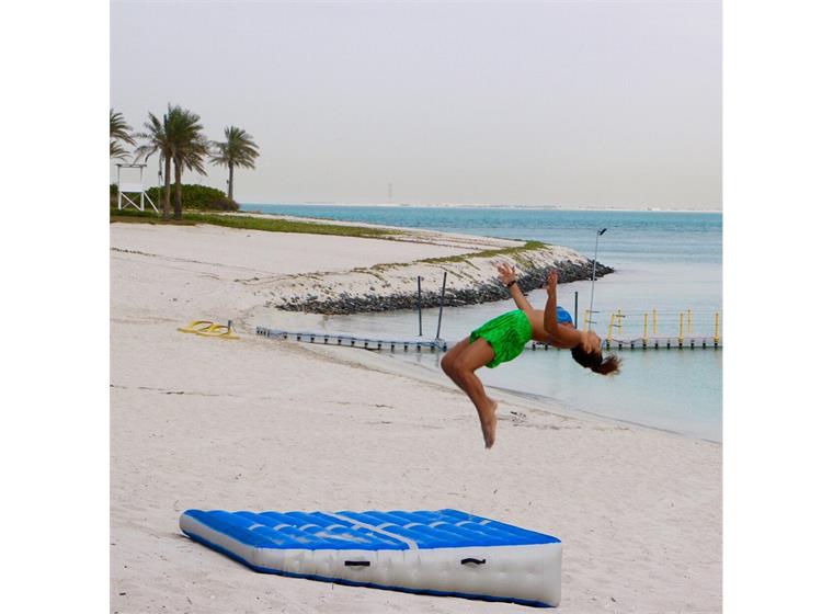AirIncline | Med pump AirTrack ramp | 200x200x60-10 cm