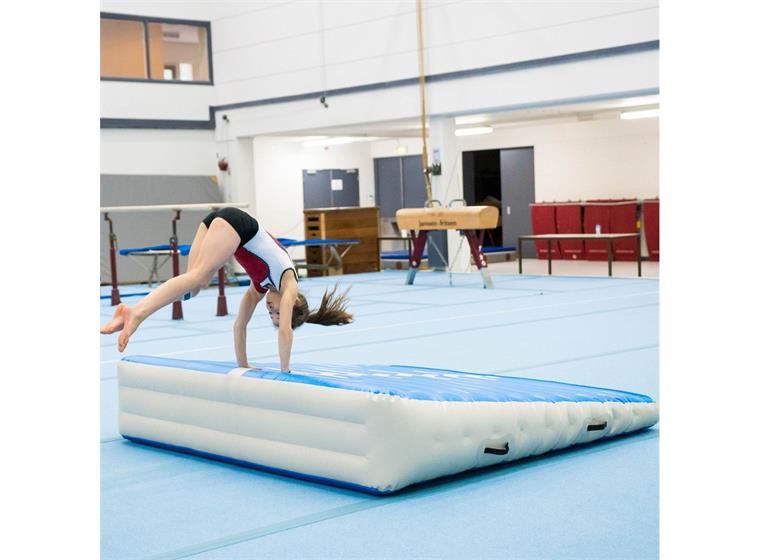 AirIncline | Med pump AirTrack ramp | 200x200x60-10 cm