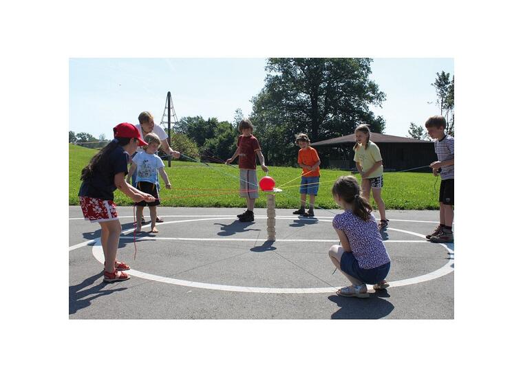 Teambuildingpaket nr 1 Samarbetslekar och teambuliding 