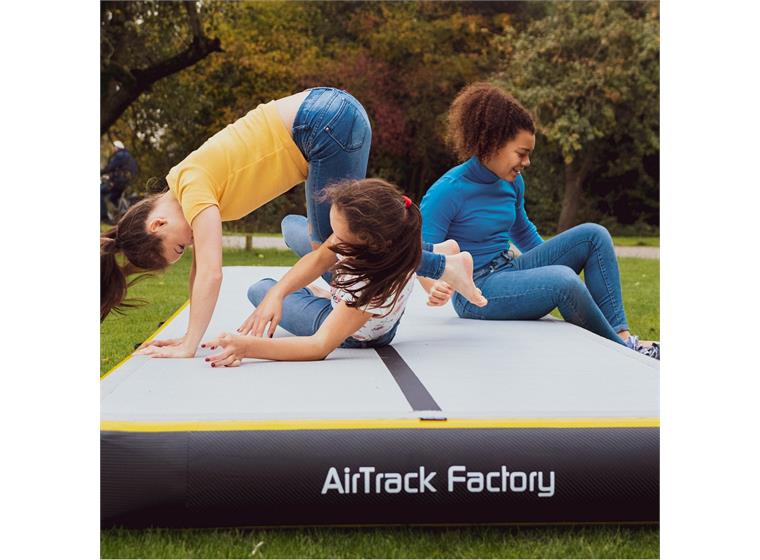 AirTrack | AirTrack Spark 5 x 1,4 x 0,2 meter| Med pump