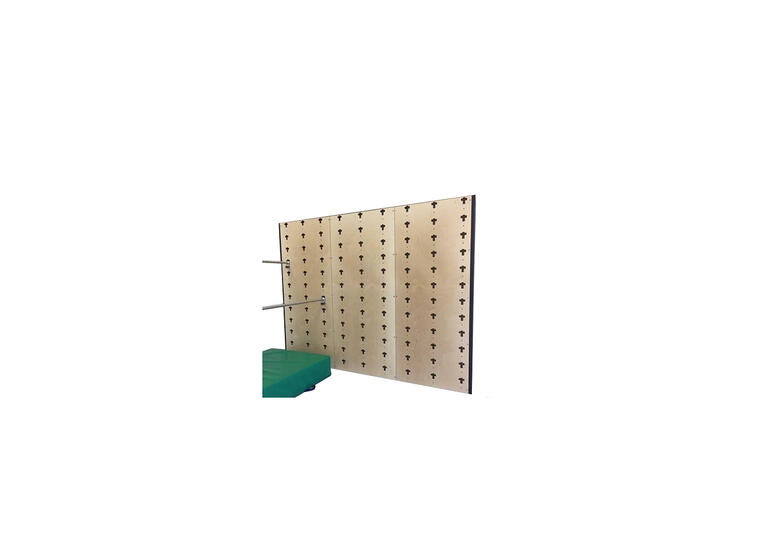 Cube Sports Multifunctional wall 315 x 240 cm 