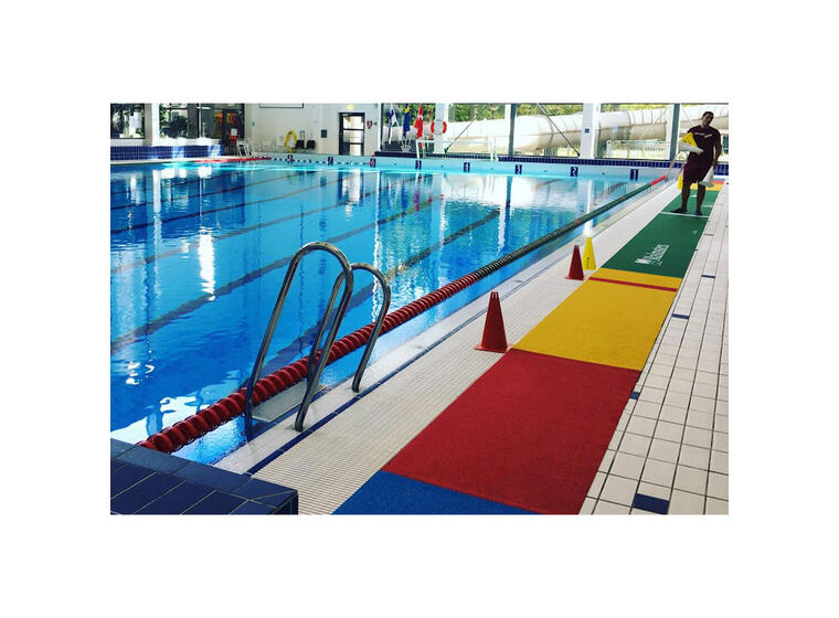 Water Polo Mattor för en långsida Antislipmatta till vattenpolospel 