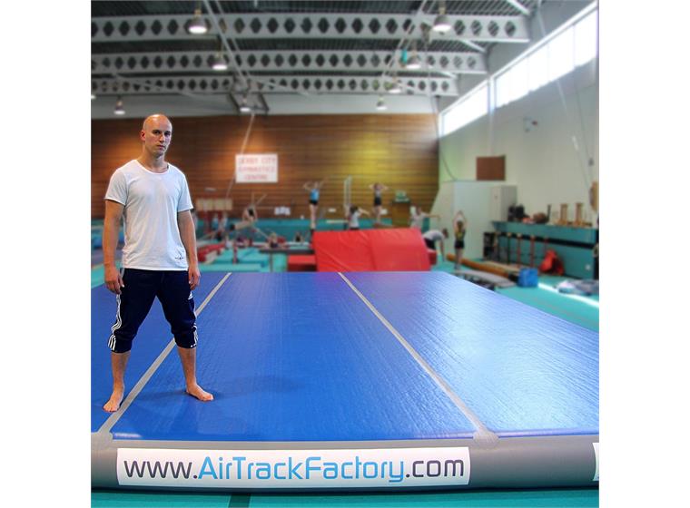 AirTrack | AirTrick 400 x 400 x 30 cm