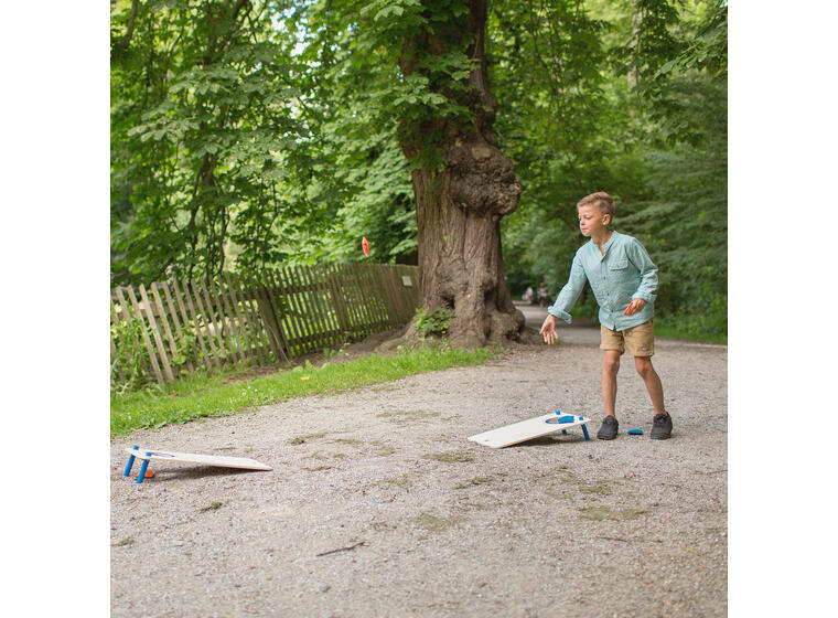 Cornhole med ärtpåsar Litet spel med mindre ärtpåsar 