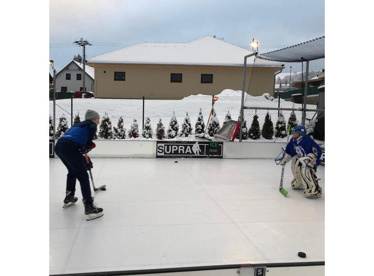 Multisportbana | Portabel isbana Ishockeyrink | 40 x 20  m | Med mål 