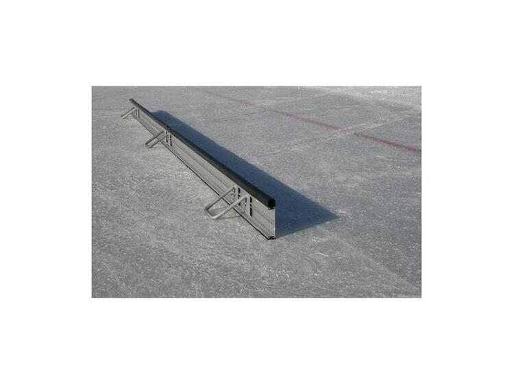 Bandysarg aluminium Komplett sarg för isbandy: 192 meter 