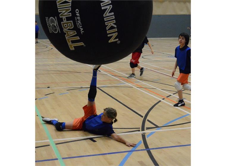 KIN-BALL® spelboll svart