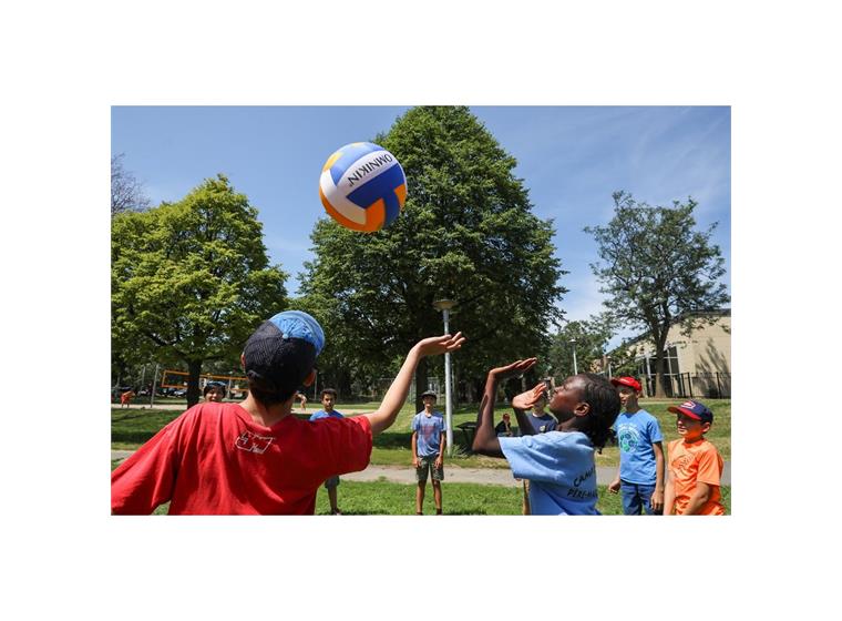 Omnikin volleyboll - 41 cm Volleyboll till lek och träning