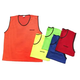 Lagvästar i 5 olika färger Välj färg och storlek på träningsvästen