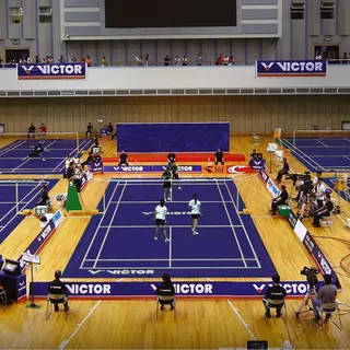 Victor Badminton Court mobil 2 delar Portabelt badmintongolv