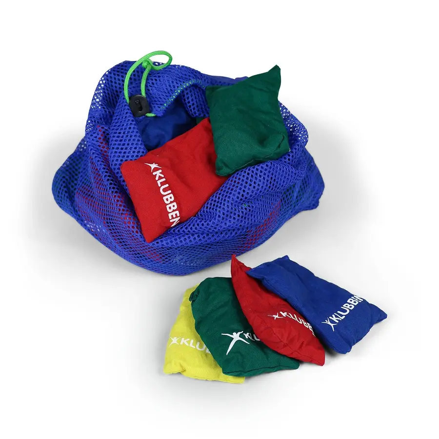 Erteposer i nett (32 stk) Bag med 32 stk erteposer i fire farger 