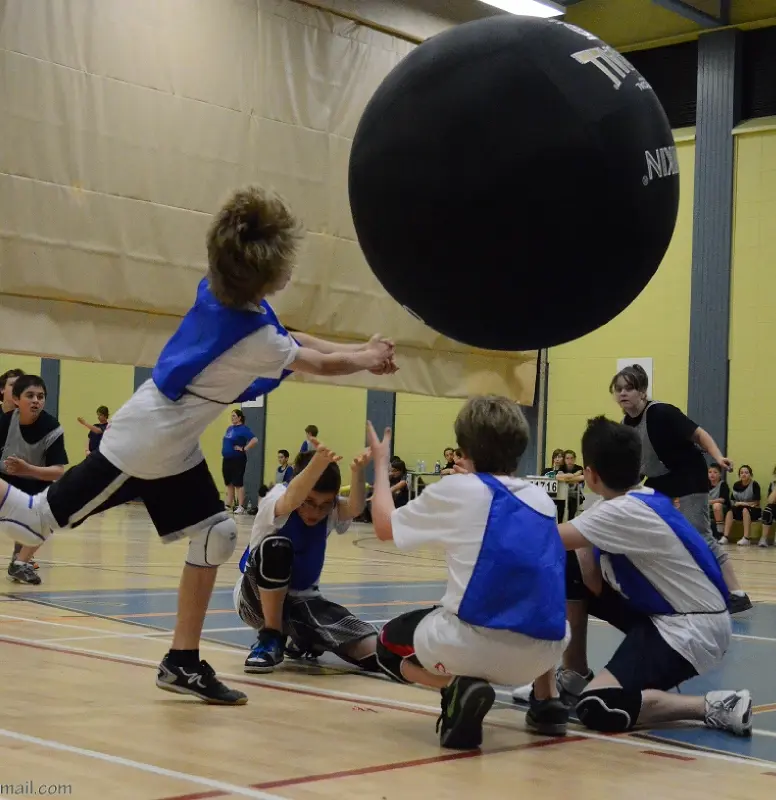 KIN-BALL® spelboll Svart Kinboll 122 cm | Stor svävande boll 