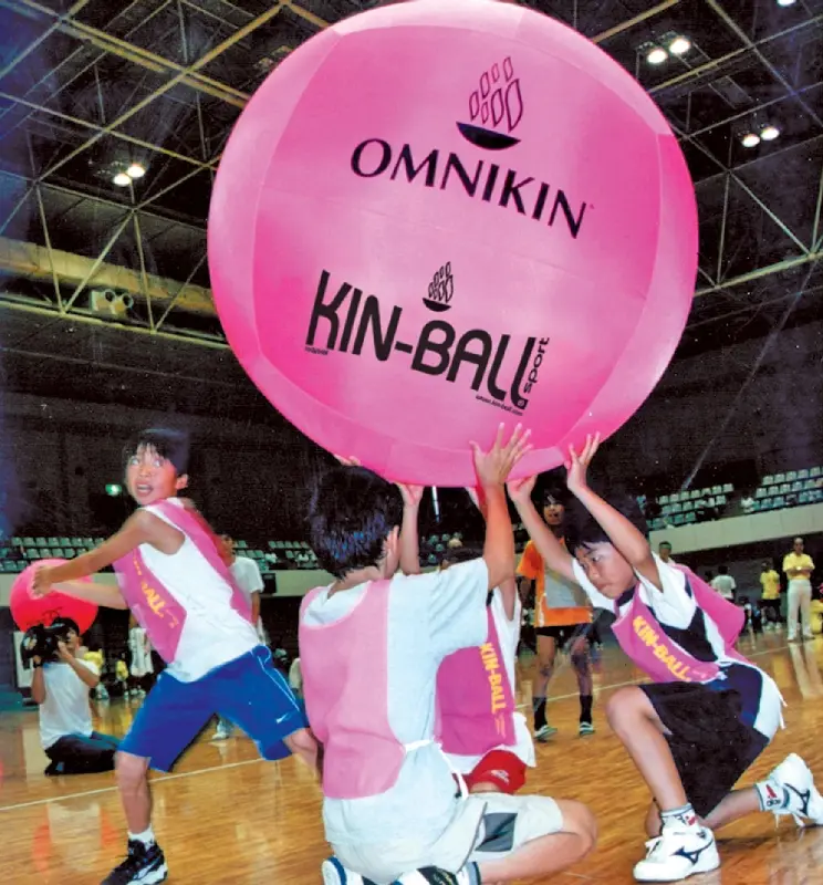 KIN-BALL Spelboll rosa Kinboll 122 cm | Stor svävande boll 