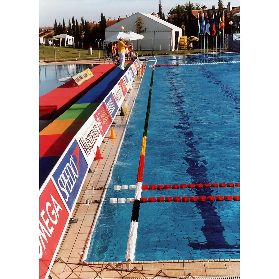 Vattenpolobana 50 m bassäng Enligt FINA och LEN | 30 x 20 m 