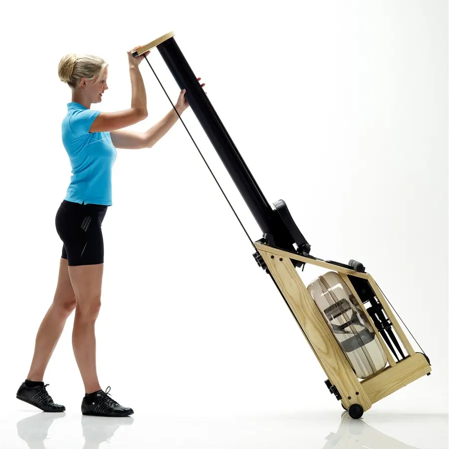 Roddmaskin i trä med vattenmotstånd WaterRower i träslaget ek 