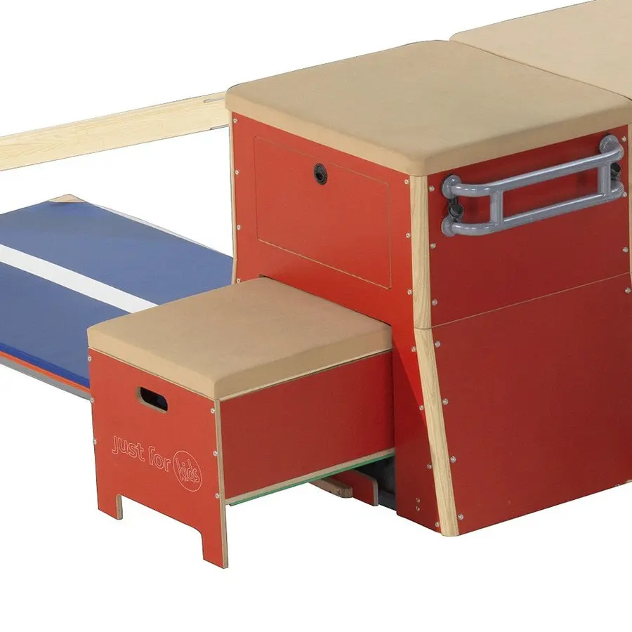 Plint Just for Kids Multibox i trä | 108x80x107 cm 