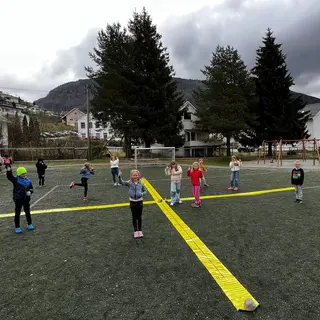 Tallinjer med positiva och negativa tal Aktiv inl&#228;rning| 4 tallinjer &#224; 6 m