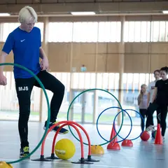 Fotballkrokket Morsomt spill til kropps&#248;vingstimen