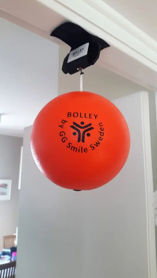 Bolley | Boll med elastisk lina Skumbollen som alltid kommer tillbaka 