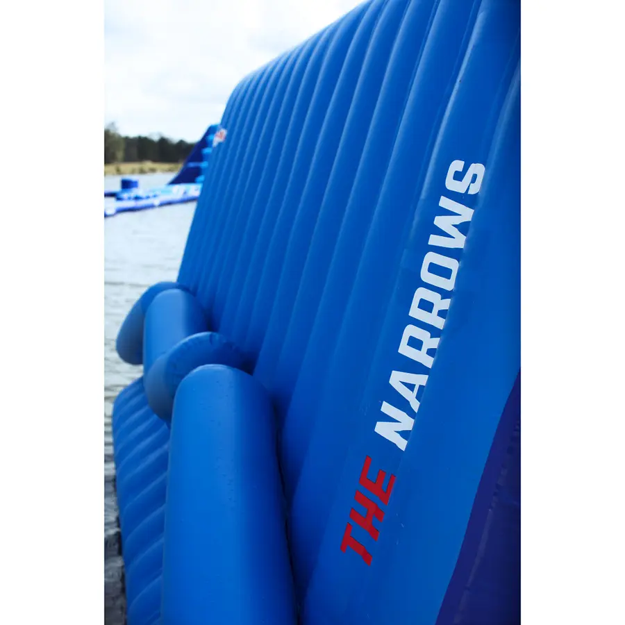 Union Water Park “The Narrows 20” Hinderbana för vattenlek 