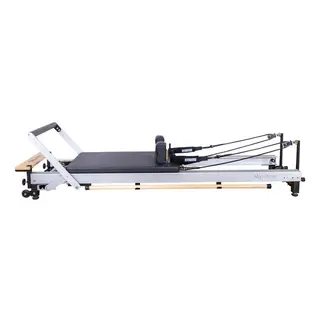 Pilates Reformer C8 Pro Pilatesbenk for studio