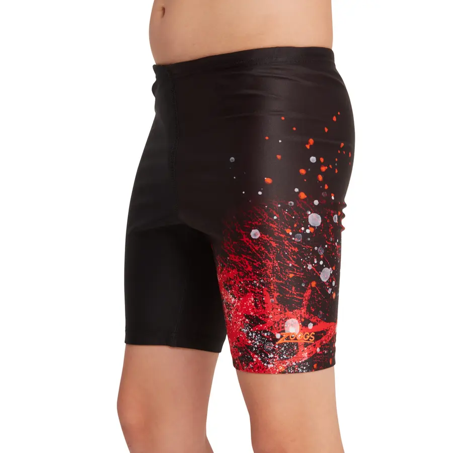 Wired Red Mid Jammer Badbyxa jr 116cm Zoggs | Svart/Röd | Ecolast 