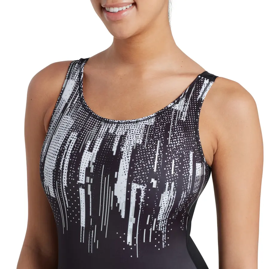 Shimmer Scoopback Baddräkt EU36 Zoggs | Svart/Flerfärgad  | Ecolast 