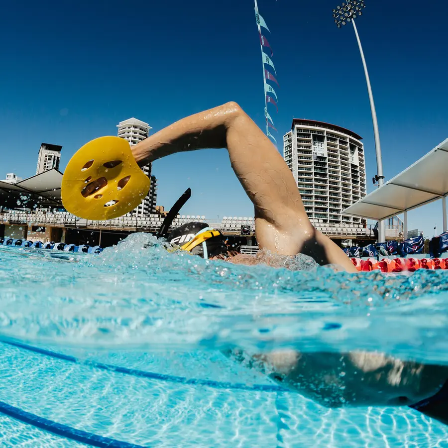 FINIS Manta Paddles L Strapless Swimming Paddles 