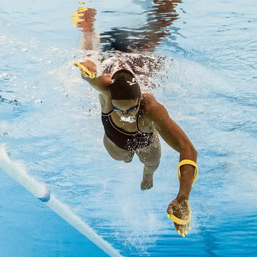 FINIS Forearm Fulcrum Senior 