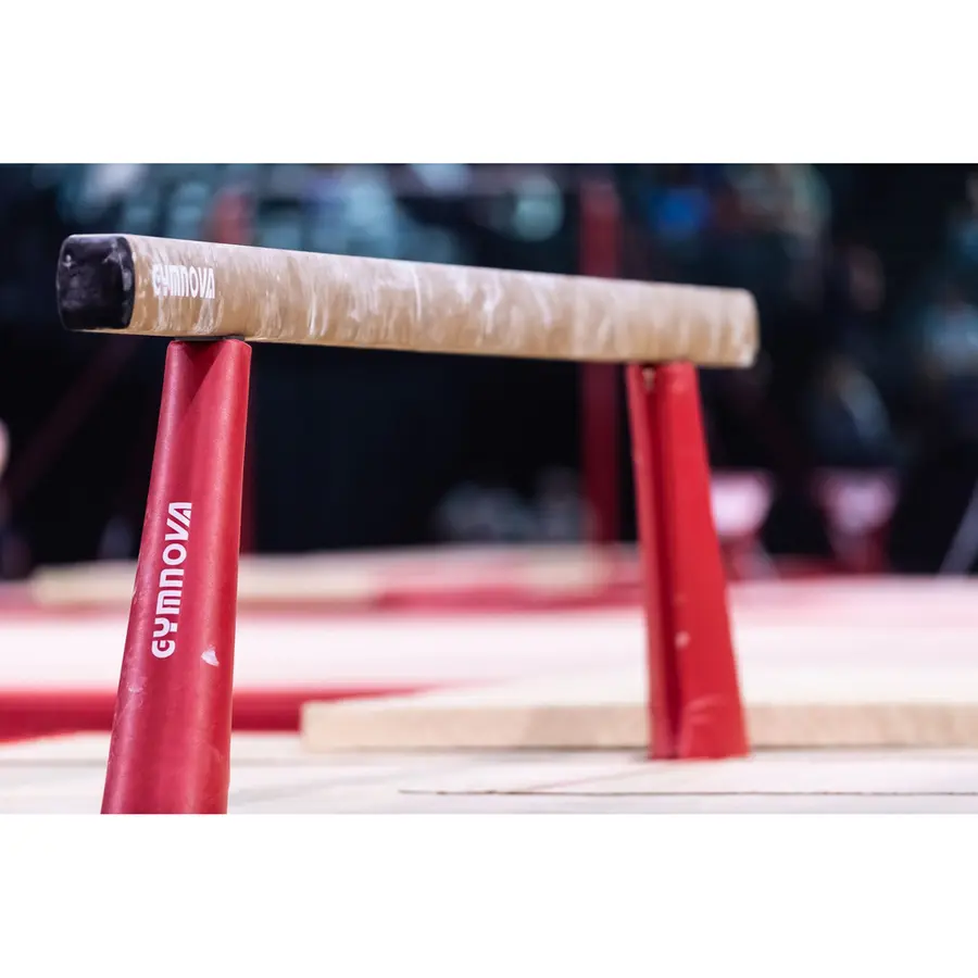 Gymnova Tävlingsbom FIG certifierad 