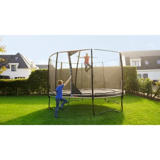 EXIT PeakPro studsmatta svart Diameter 366 cm | Med säkerhetsnät 