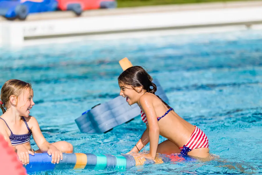 Flytleksak Log Ellipse 100 cm Badmadrass | Vattenlek i bassäng | Pool 