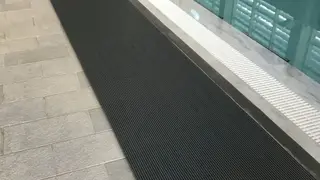 Heronrib - halkfri matta 10x0,5 m För våta utrymmen
