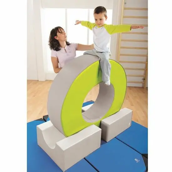 Skumkloss | Storcirkel i skum Diameter 120 cm | Grön /Iivory 